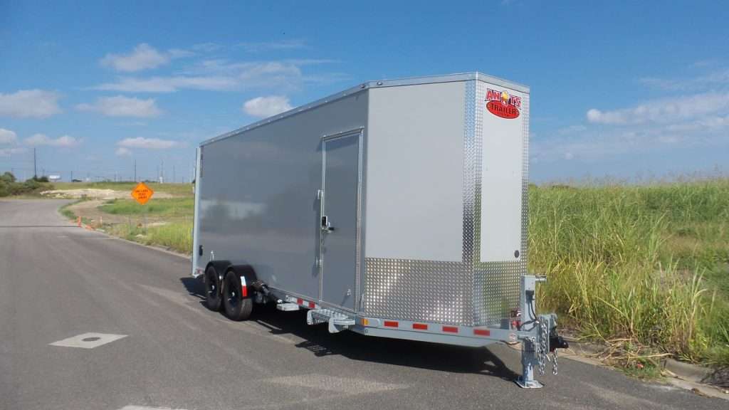 20140102 164222 1 Enclosed Drop Deck A versatile and reliable hauling solution for your transportation needs. With a load angle of 3 degrees on the bed and 9 degrees on the ramp, this trailer ensures easy and efficient loading and unloading of your cargo.